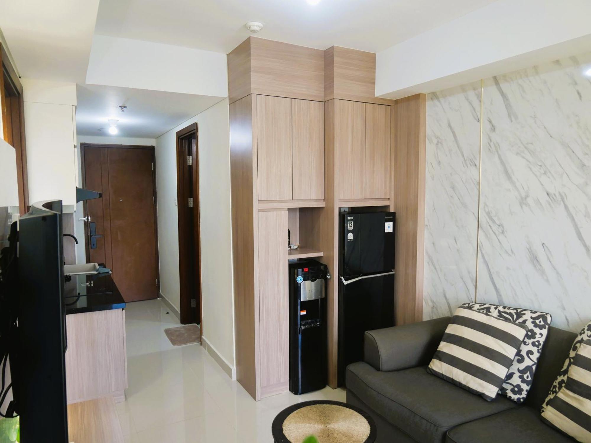 Meisterstadt Pollux Habibie Batam Екстер'єр фото